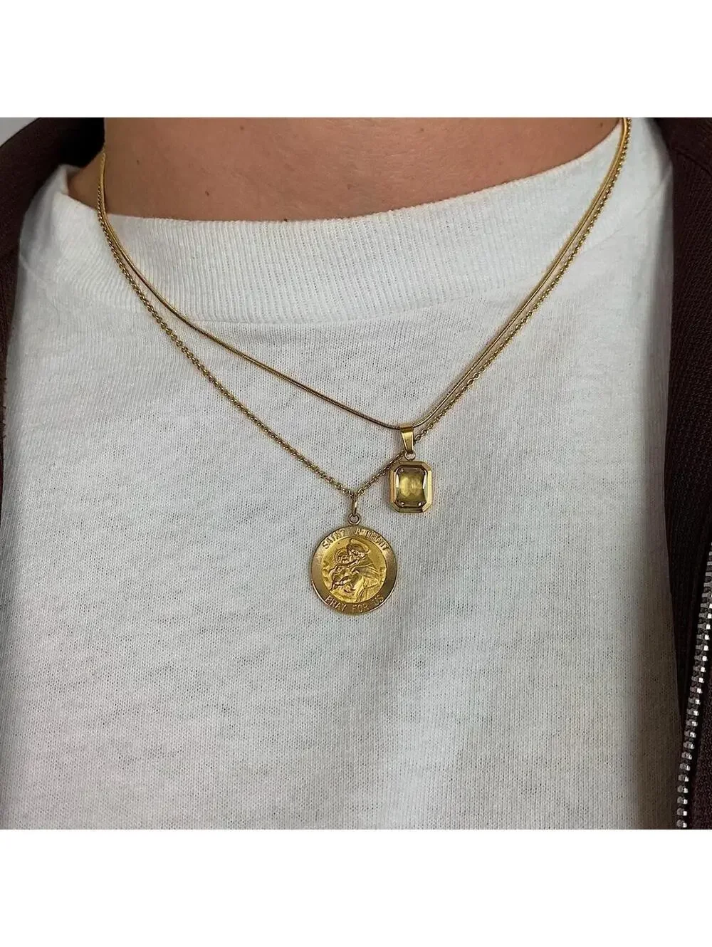 Vintage Classy Gold Rope Chain Bronze jewel opal pendant necklace. Gold Plated